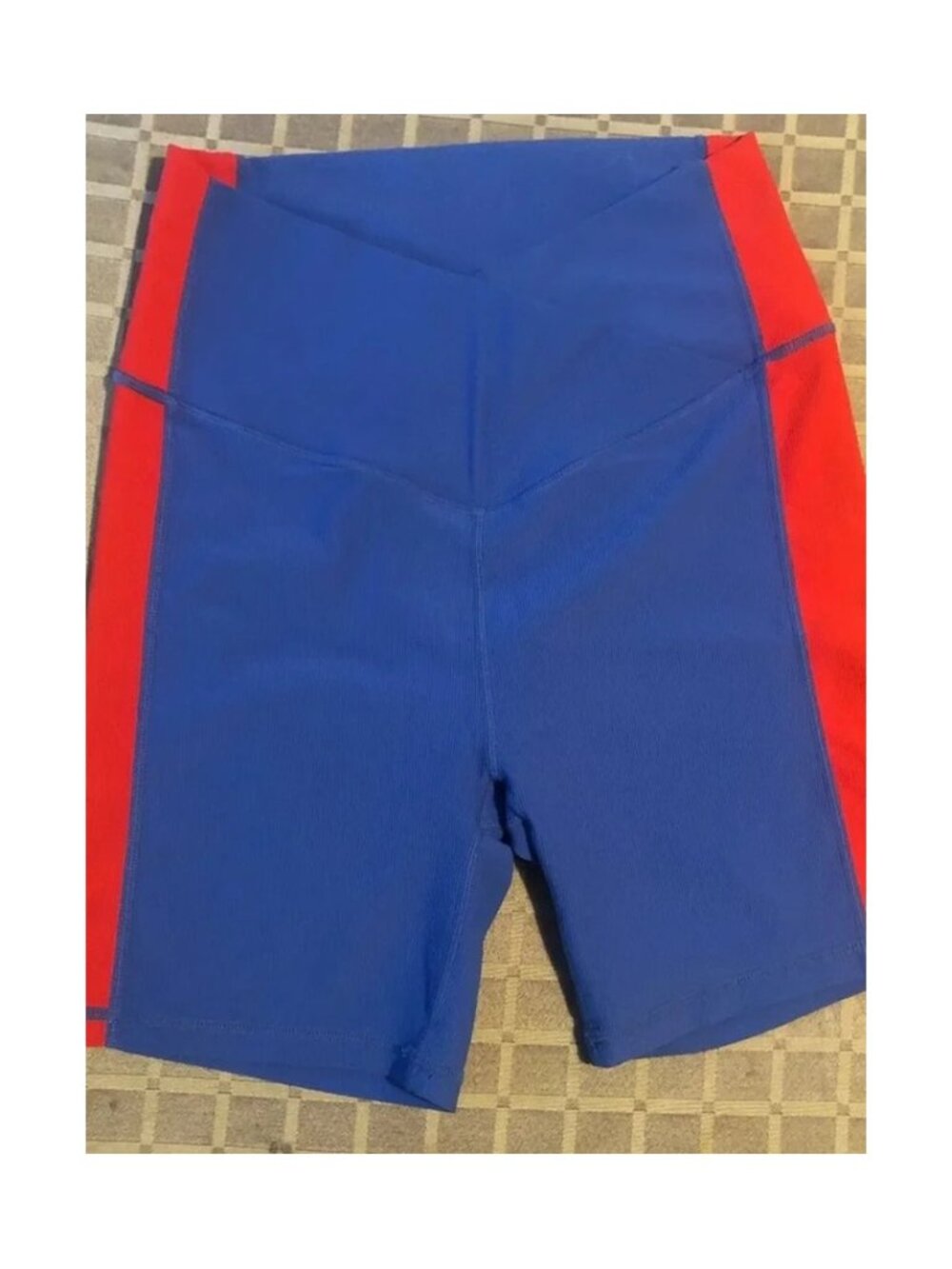 WILO The Label Size Medium Biker Shorts NWOT Ribbed Crossover Waist